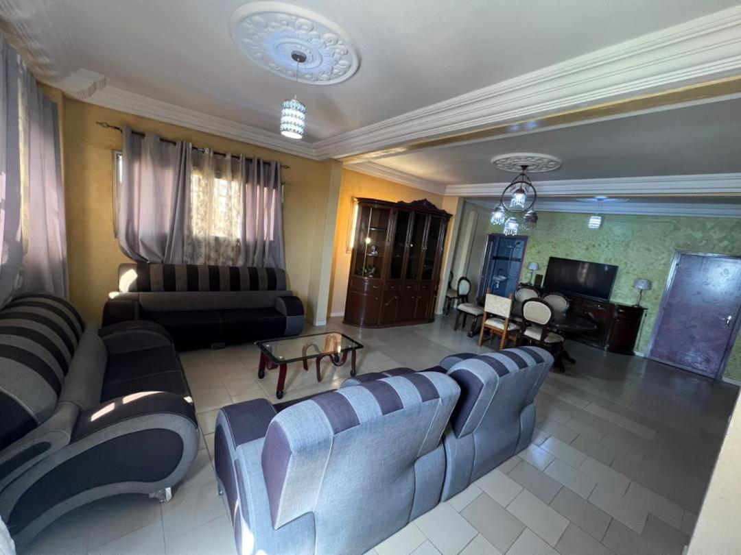Chez Mimi Hotel Тубаб Диалау Екстериор снимка